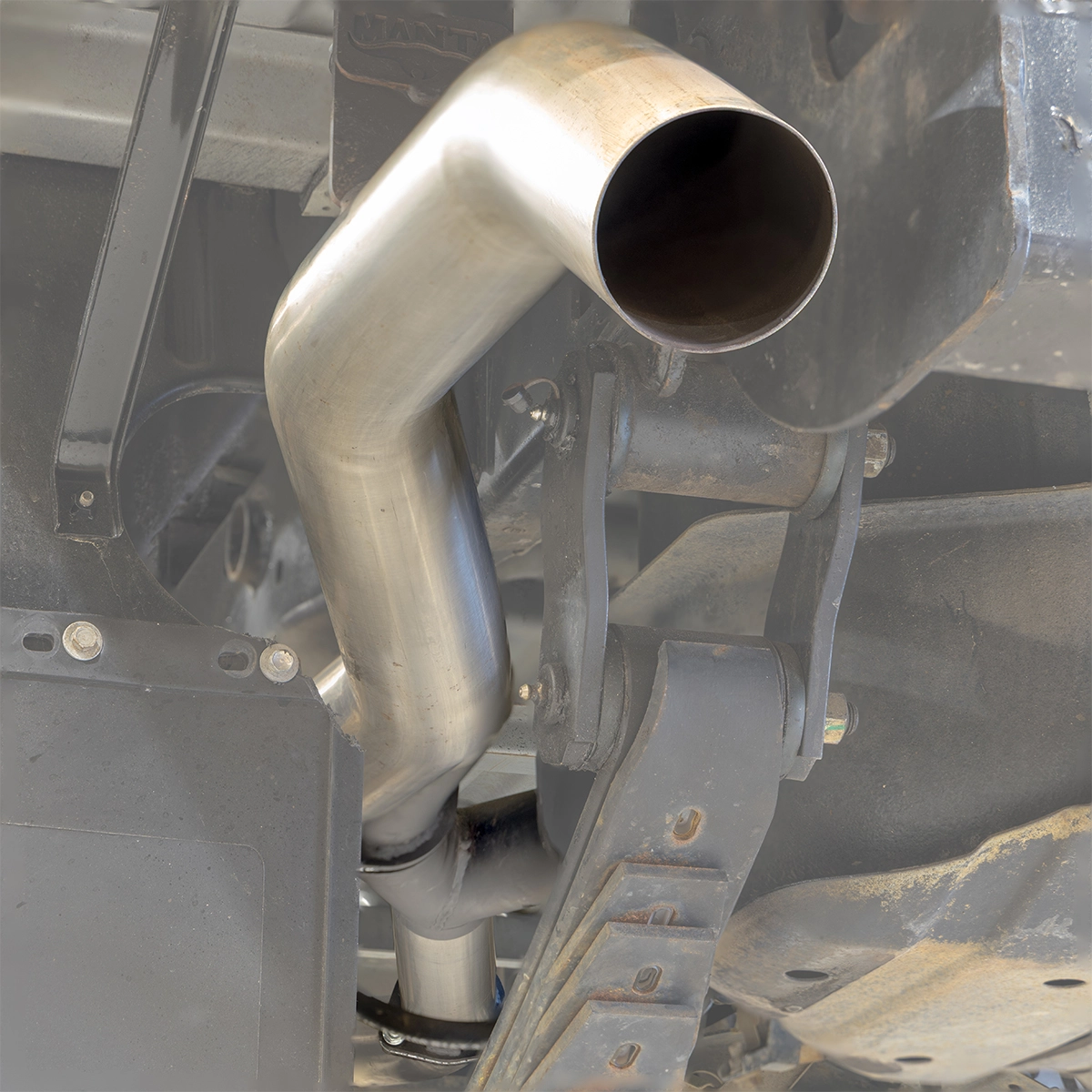 Manta 3-inch Twin Exhaust System suitable for Toyota LandCruiser 79 Series VDJ79 Single Cab 2007-2016 Pre-DPF - Image 8