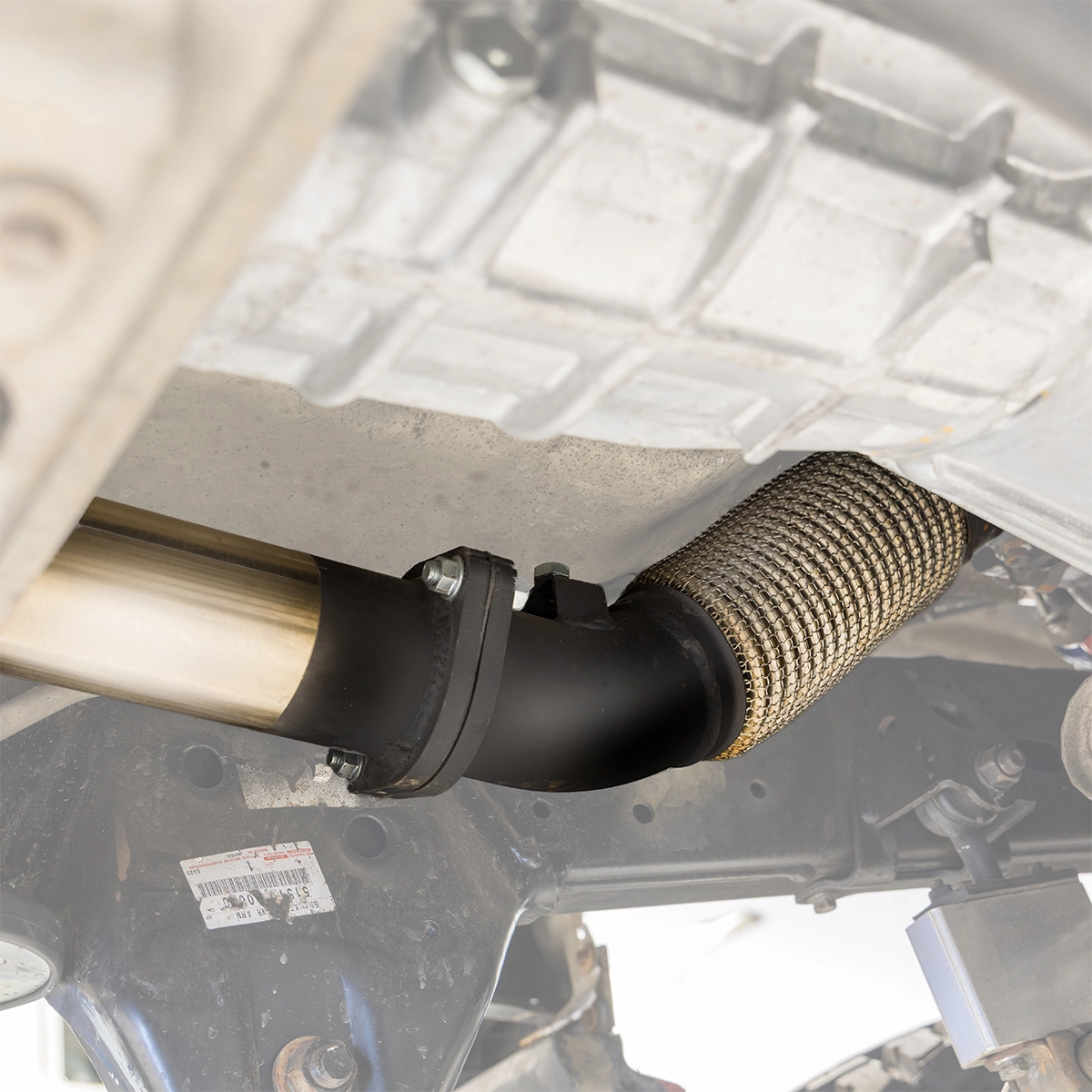 Manta 3-inch Twin Exhaust System suitable for Toyota LandCruiser 79 Series VDJ79 Single Cab 2007-2016 Pre-DPF - Image 7